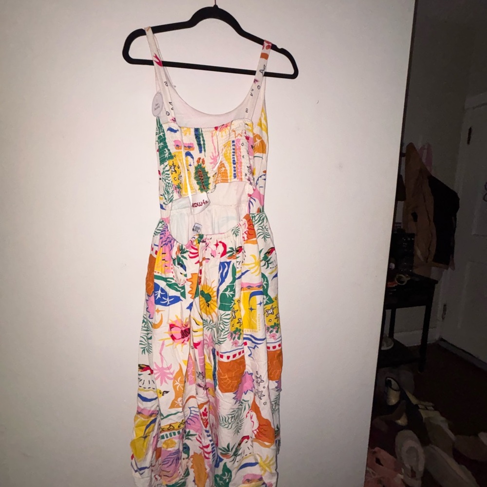 Colorful Sleeveless Maxi Dress - Picture 3 of 4